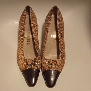 CHANEL Brown Leather Heels Elegant Design